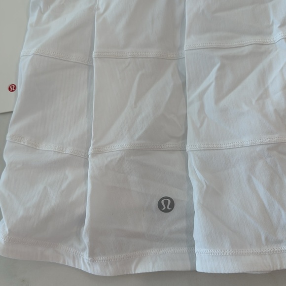 NWT WHITE PACE RIVAL SKIRT - Picture 4 of 4